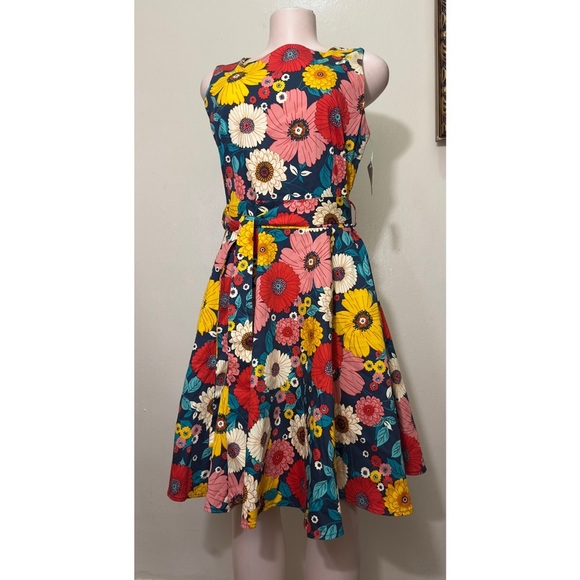 NWT Vibrant Floral Midi Dress - Multicolor - Picture 2 of 11